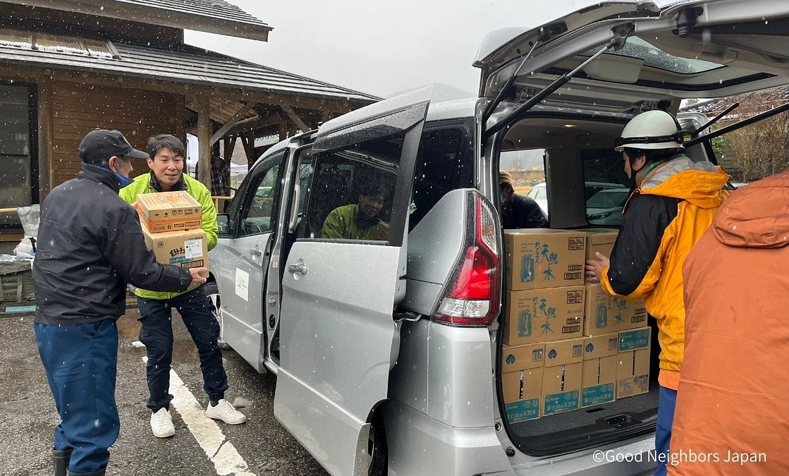輪島市の避難所に水・食料の提供を行いました（2024年1月7日）