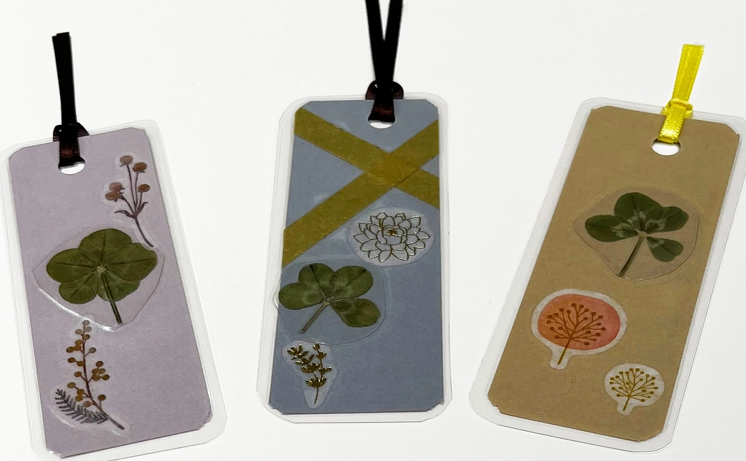 お礼の手紙+幸せの四つ葉のクローバーしおり１枚