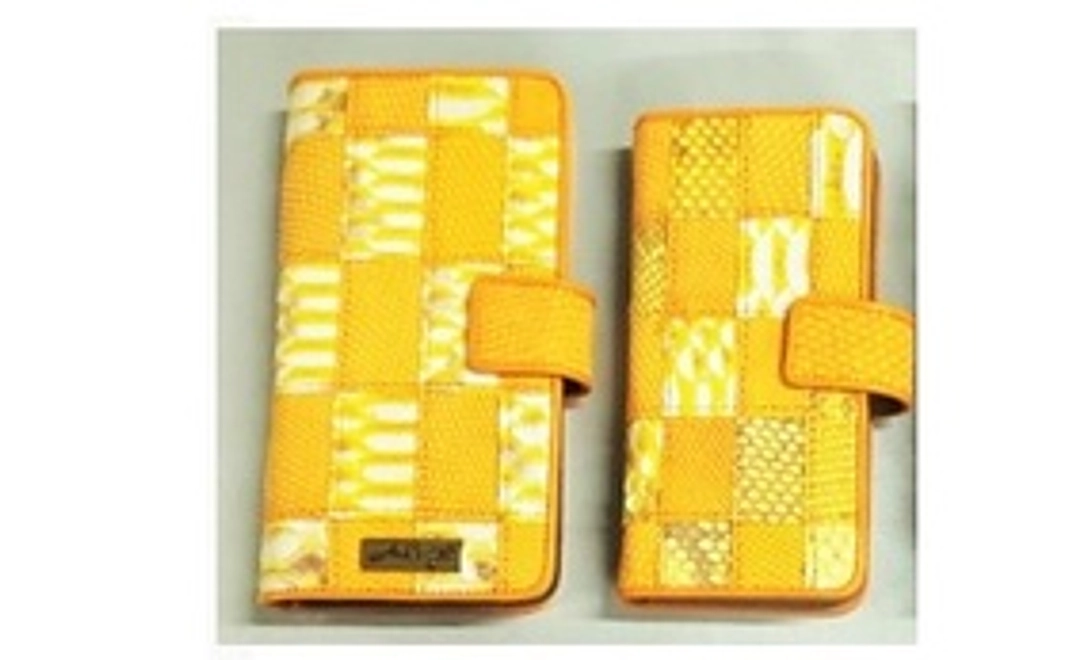 蛇革とトカゲ革の汎用版手帳型スマートフォンケース