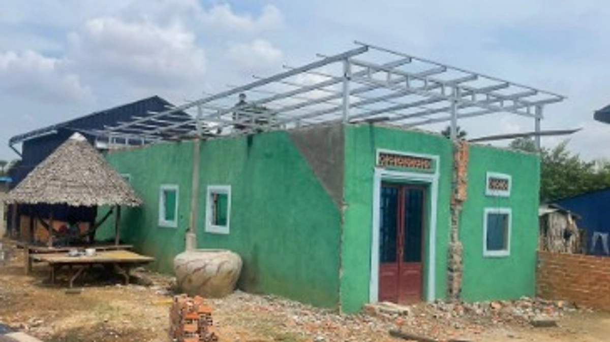 屋根の骨組みが完成しました