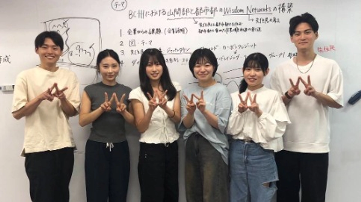 UBC生との対面会議を重ねています！