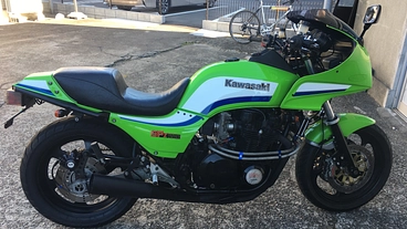 バイク店の更なる修理やカスタムの為に設備投資がしたい のトップ画像