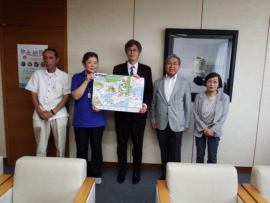 伊達市　堀井市長に有珠MAPをお渡ししました！