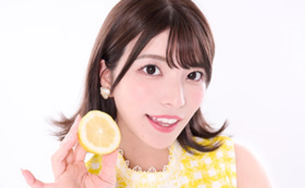 上原亜衣サイン入りコースター