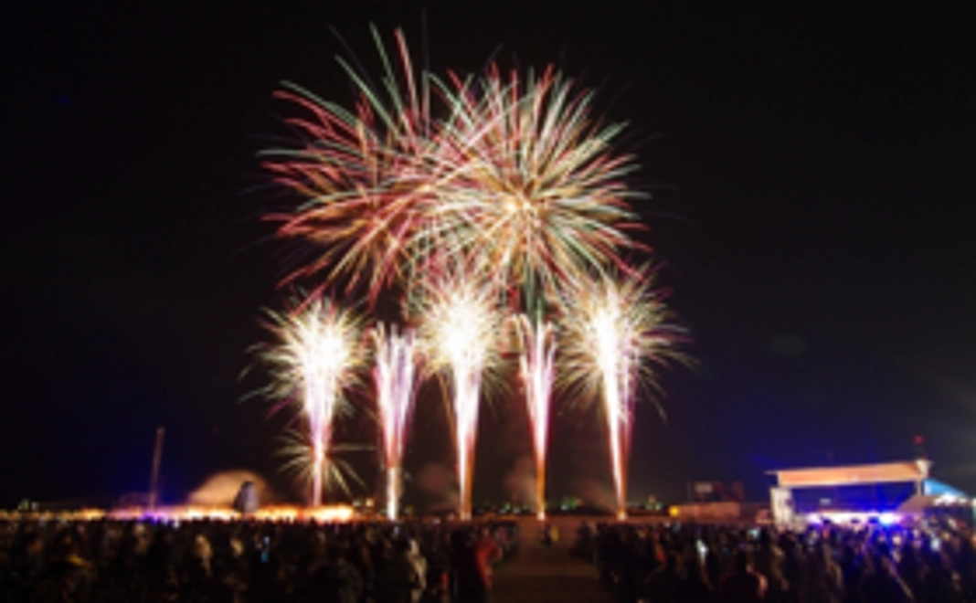 〈尺玉花火をみんなで！〉花火大会特別観覧席（4枚）