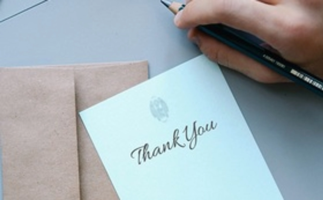 お礼メールとサイト上に名前掲載