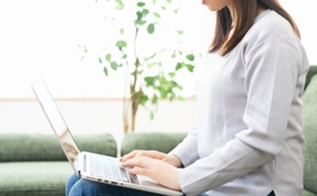 スタッフからお礼のメールを差し上げます