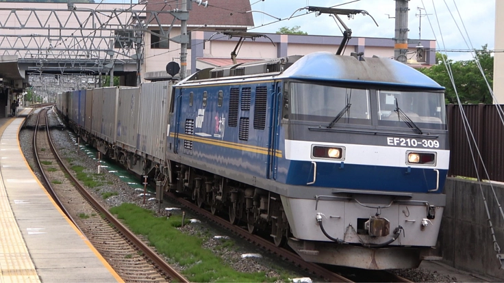鉄道貨物輸送の大切さを伝えるために、まずは自分にできることを！