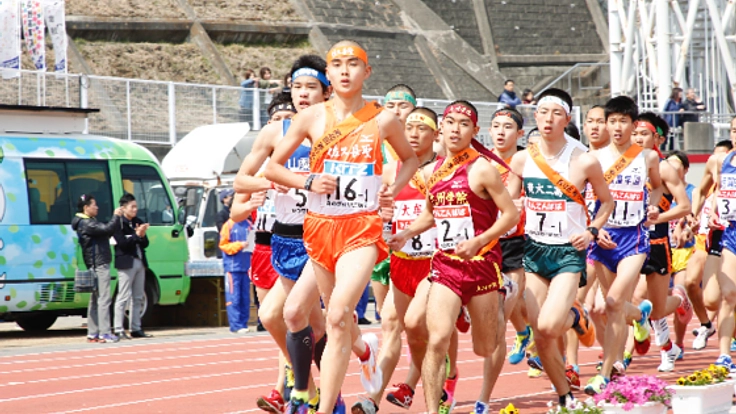 春の伊那路を走るランナーに、手書きののぼり旗でエールを！