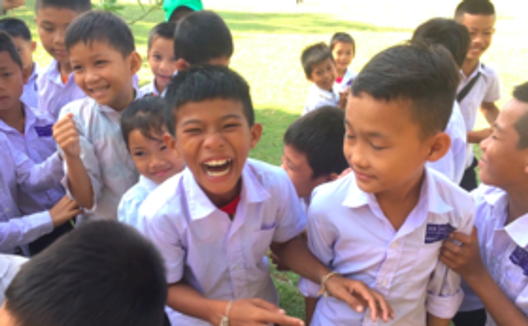 【学生限定！】ラオスのキーホルダーをお送りします！