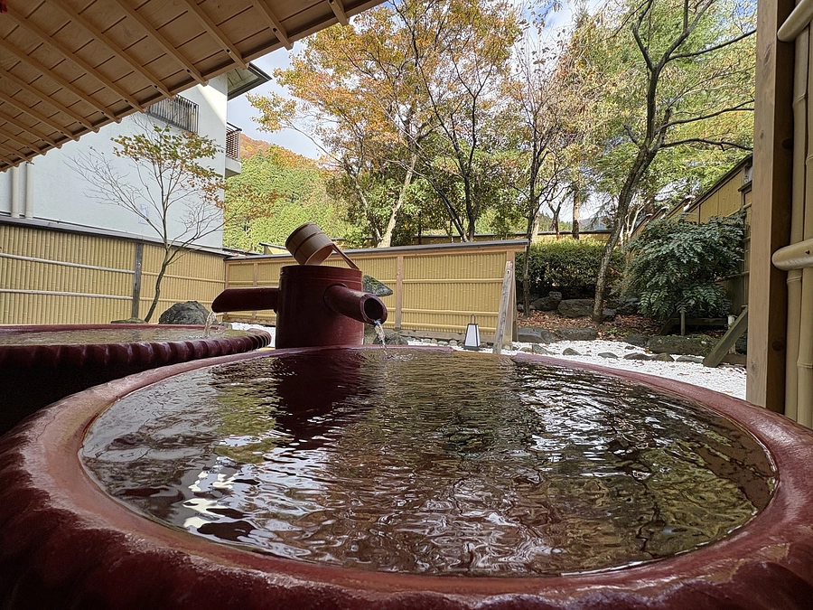 復旧作業の報告　100日ぶりに大浴場・露天風呂へ温泉が入りました！