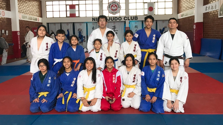 南米ペルーの女子高生柔道家たちを日本の大会に出場させたい。