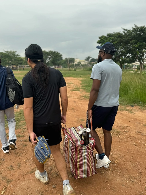 アミールの渡航許可証申請結果について