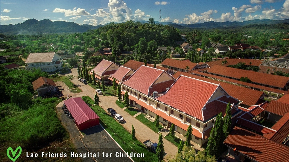 ラオ・フレンズ小児病院って？