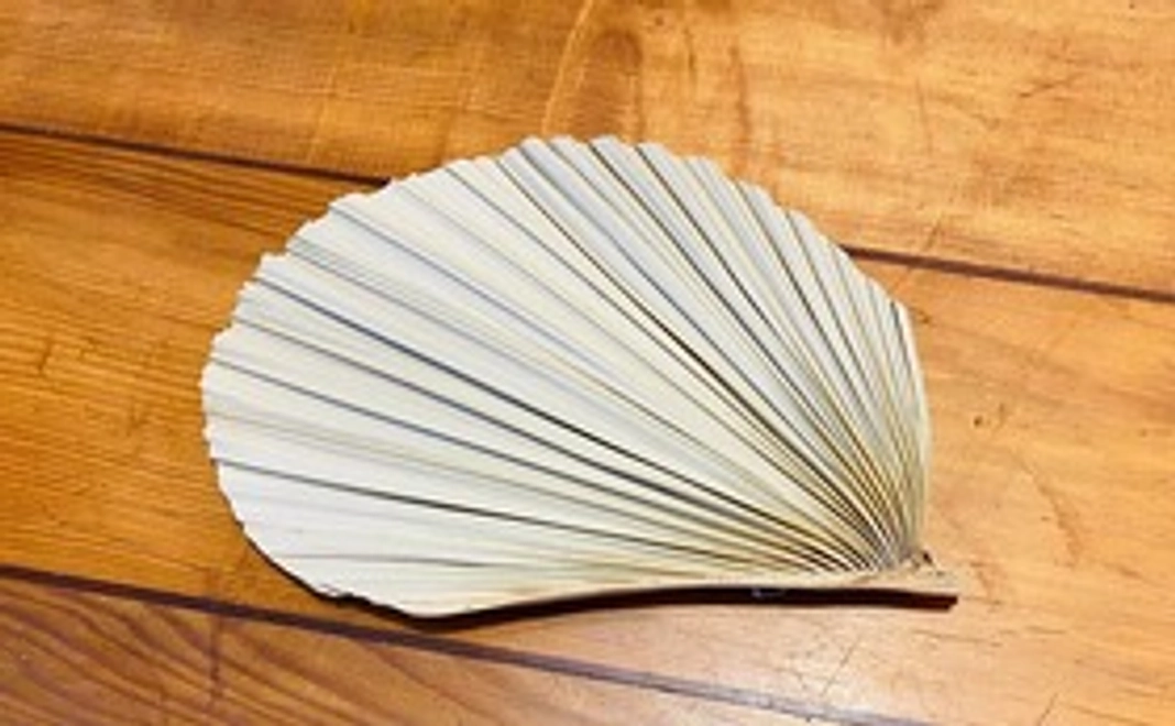 本、クバ手作りしおり、クバの民具「うちわ」：與那覇桂子作