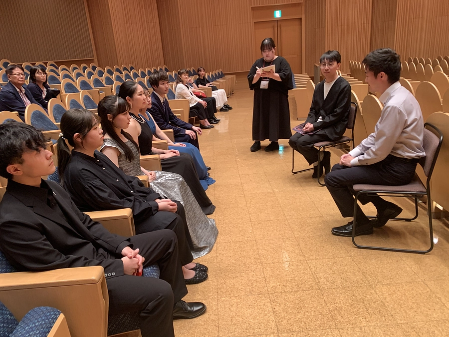 【レポート】新曲課題作曲者の根岸さんとセミファイナリストの交流会を実施しました