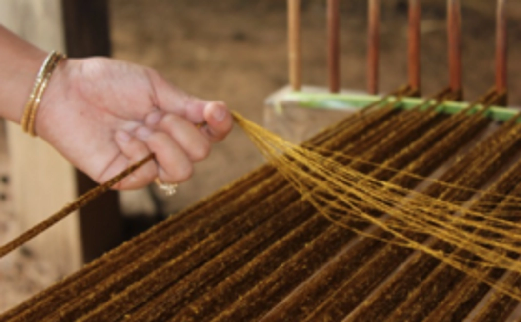 【Activity in Cambodia】 hand woven-experience opportunities 