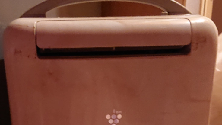 浅沼由佳が電気屋さんで空気清浄機を購入