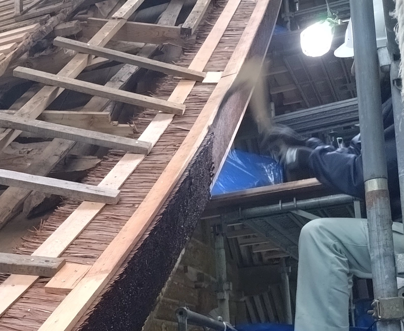 3/30本殿屋根修復工事見学会を行いました