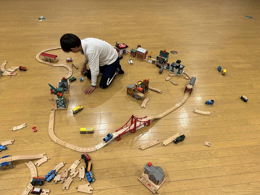 4/8 火曜日のこども食堂で木製レールのレクリエーションをします！