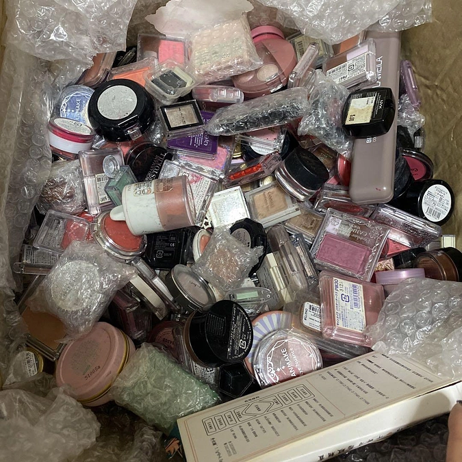 破棄コスメについて