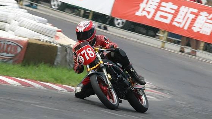 子供の頃の夢を叶えるため、台湾のロードレース選手権に参戦！