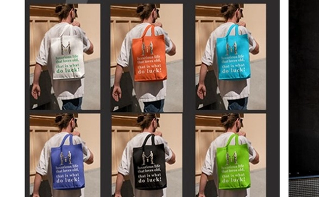 特製コレクションブック+オリジナルトートバッグ