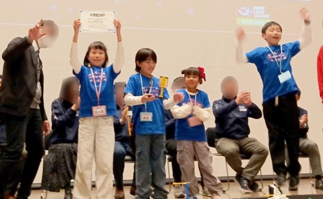 【世界の舞台で躍動する子どもたちを応援！】お礼メールとオリジナルグッズ