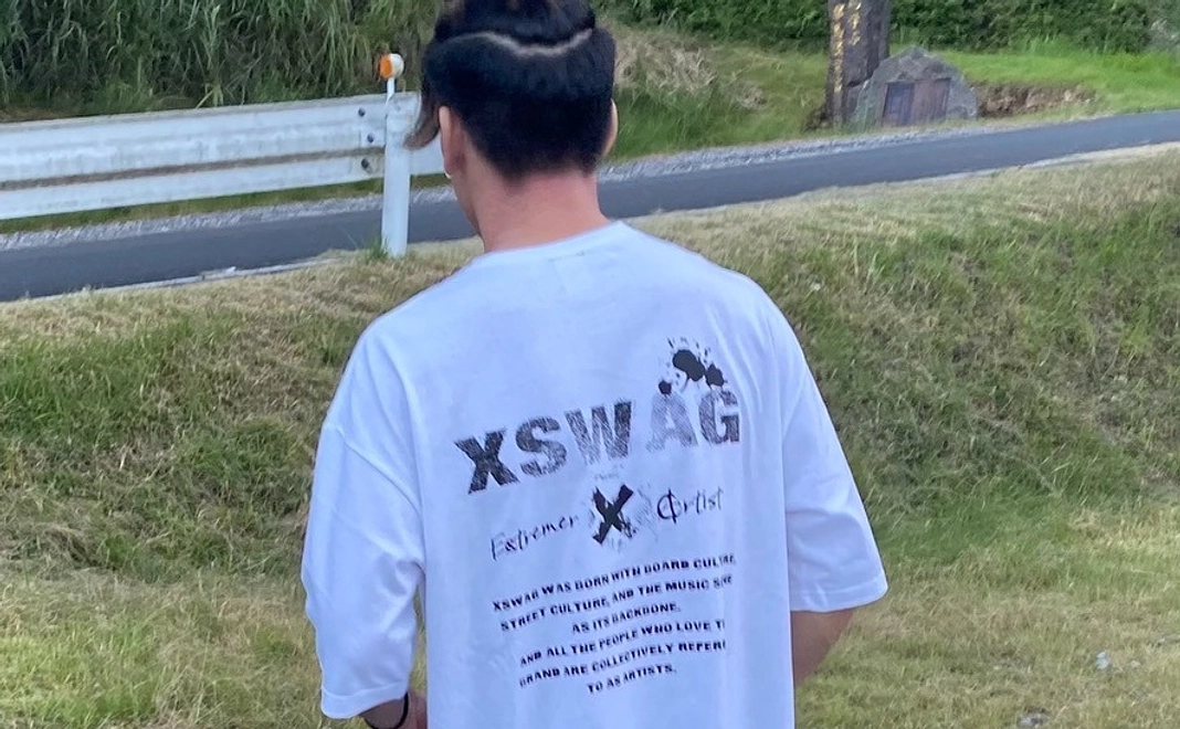 イベント記念！オリジナルブランドXSWAG　Tシャツ１枚