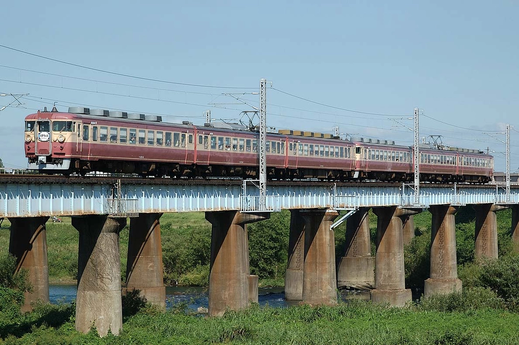 北國新聞にボンネットの蓋を合体した記事が掲載されました