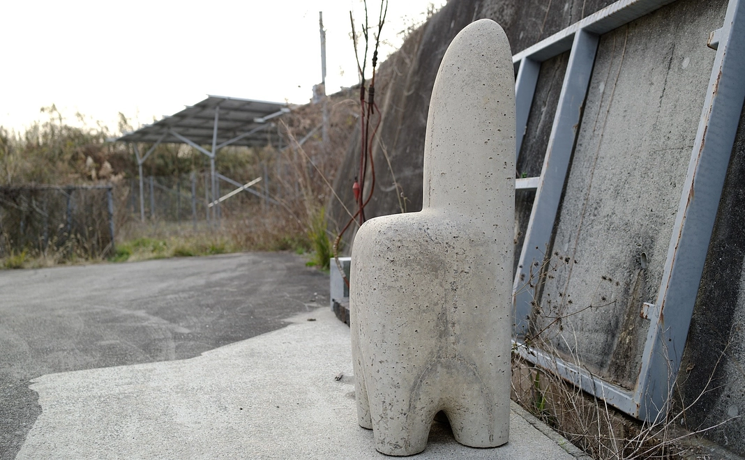 作品「CHAIR×MAN」[1点限り]