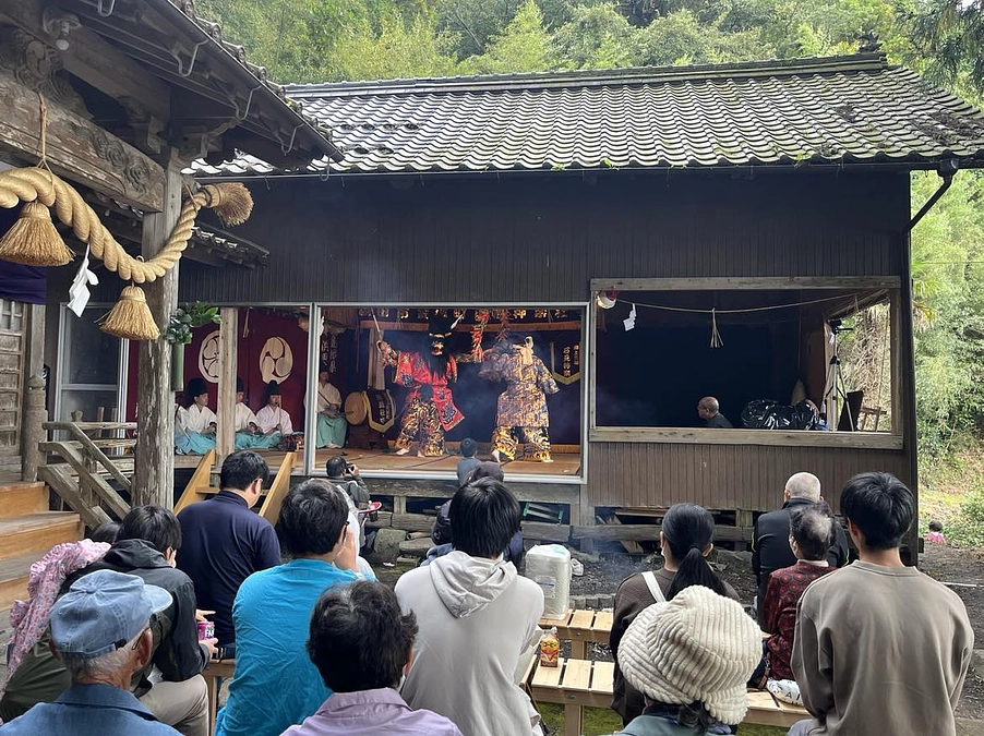 地域を知るにはお祭りから。学生とお祭りに行ってきました！
