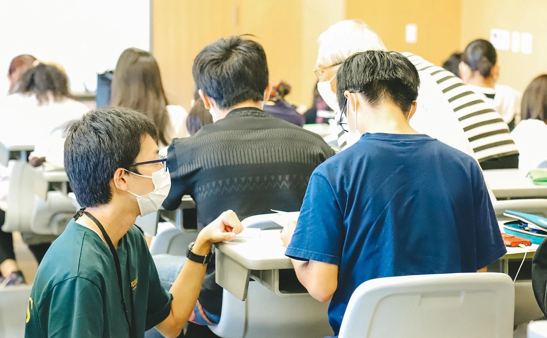 ご寄付５千円は、様々な困難を抱える中高生への学習支援のために、大切に活用いたします。ありがとうございます！