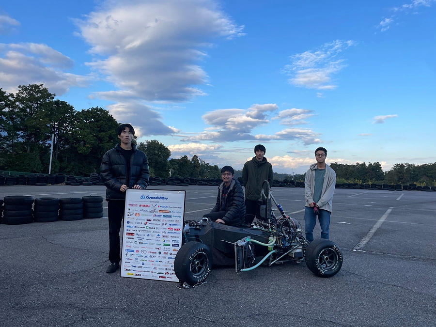 カーボンモノコックフレームでの試走を行いました！