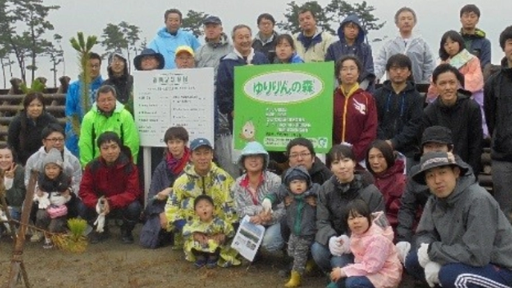 生き残ったマツの子どもたちを育てよう！