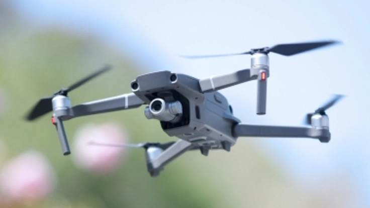 ドローンスクール開設