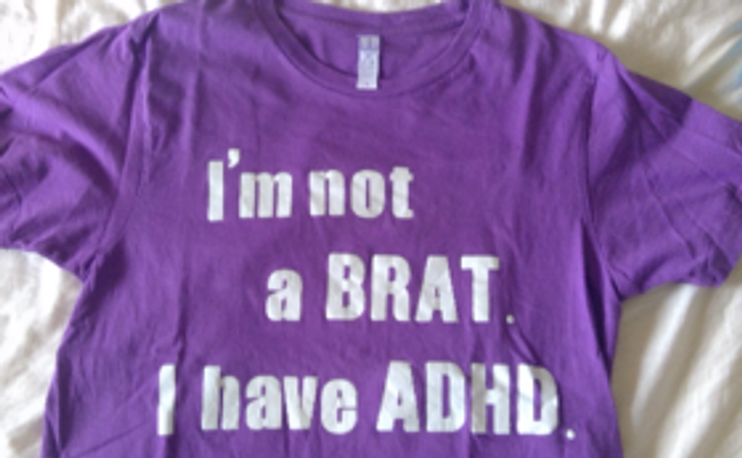 BARで使えるチケット+オリジナルロゴ入りＴシャツ+特製コースター