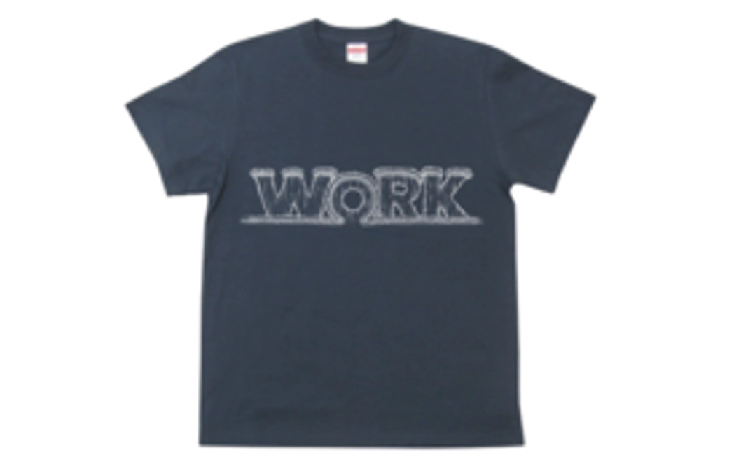 コマを図案化したモチーフのTシャツを差し上げます。