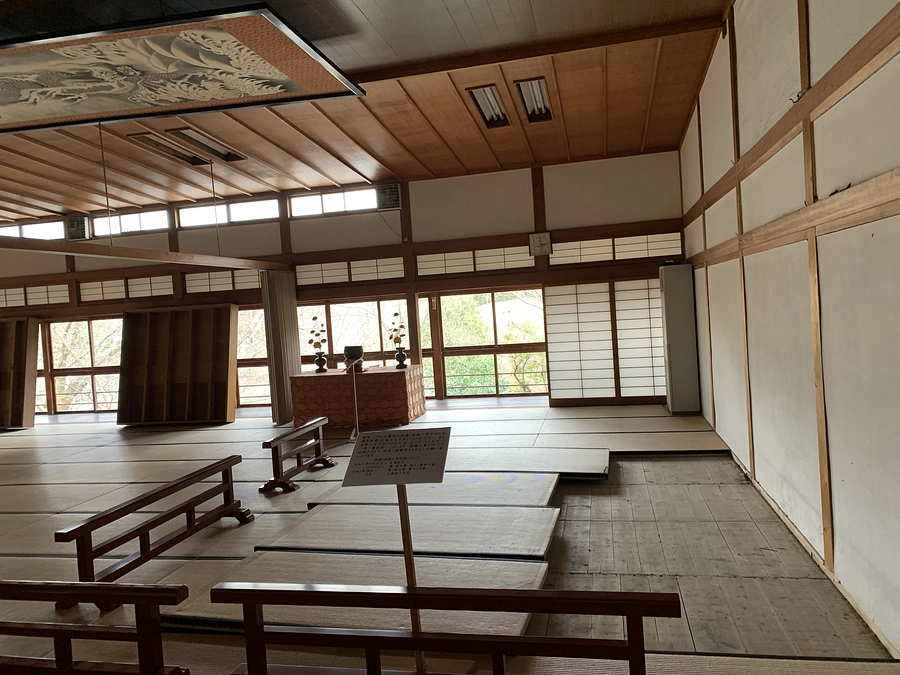 大講堂 内装工事実施に向けてのご案内