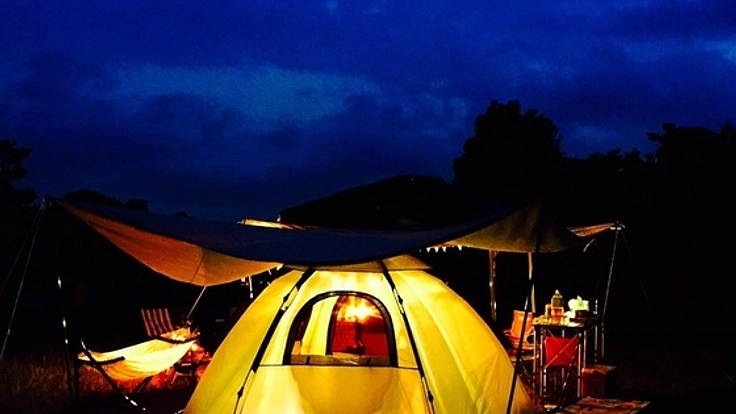 ドッグランに犬と一緒に過ごせるグランピングテントを作りたい！