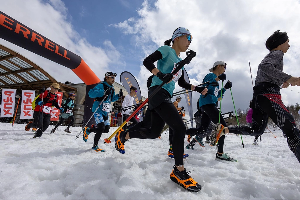 沢田愛里さん出場報告　4月6日 嬬恋スカイスノー VERTICAL　優勝！