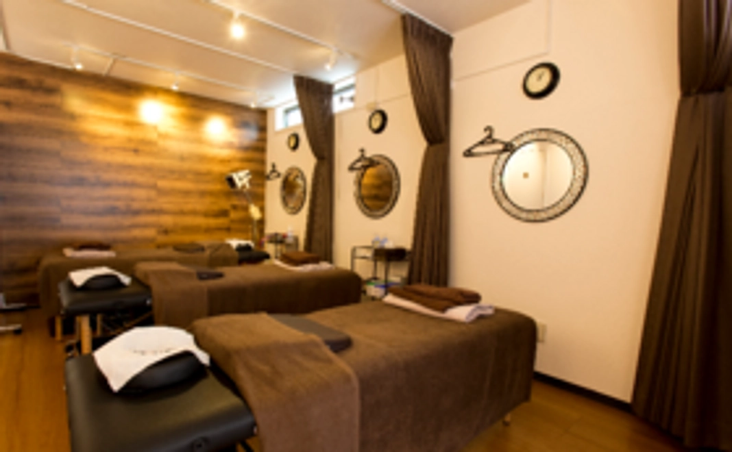 人気メニューの施術が受けられるプリペイドを進呈