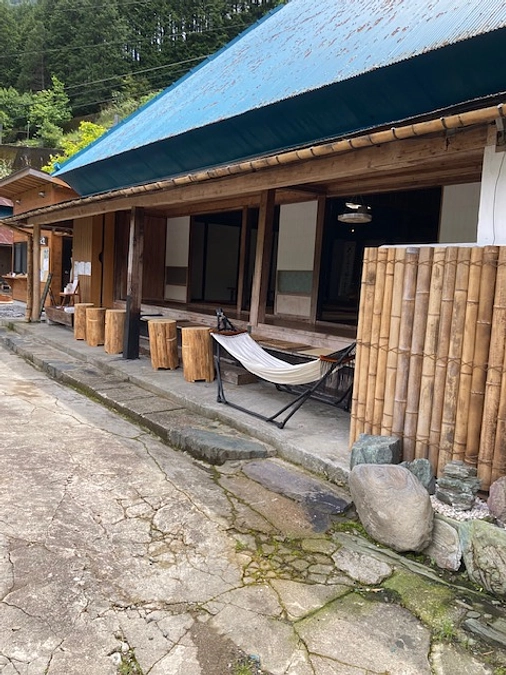 三好ケーブルテレビのへそっこニュースで、当園とカフェのことが、放送されています。