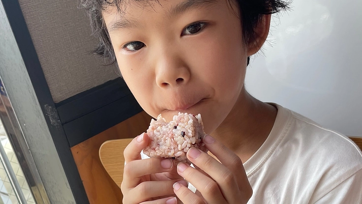 体にやさしいおやつとごはんで子どもたちに笑顔を。