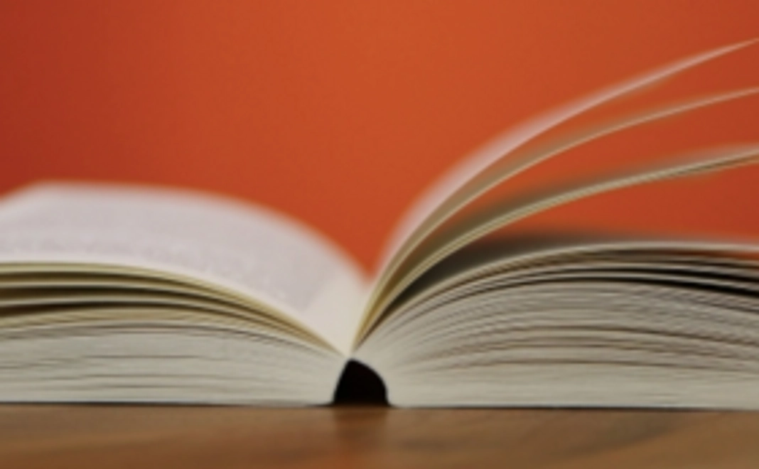 〜サイン入り童話集をお贈りします〜