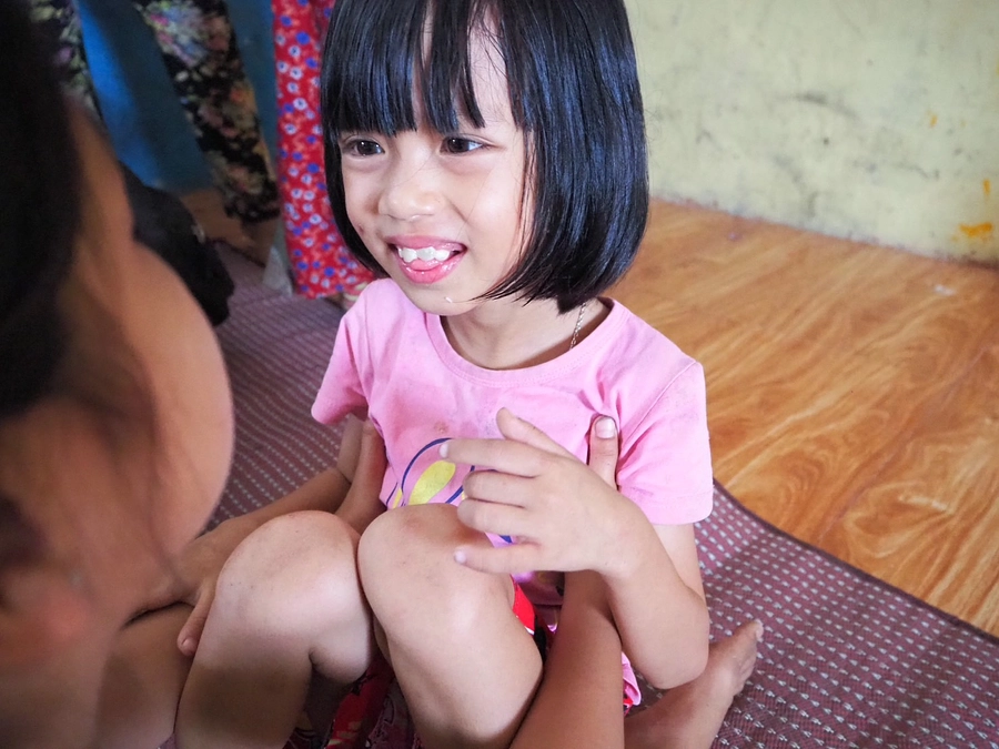 先生が折り紙に夢中！～豊かな遊びを子どもたちに～