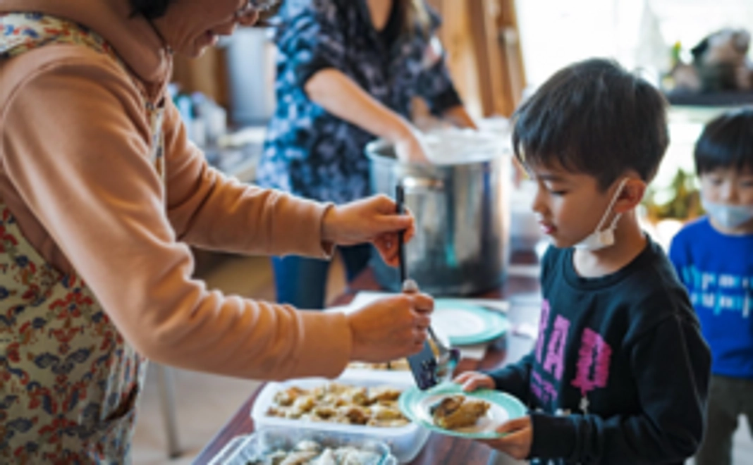 プペルバスと一緒に、HEARTY DECO青空食堂券