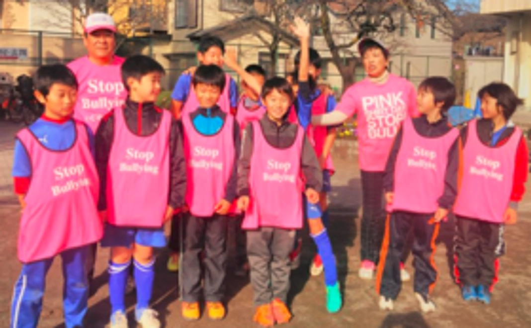 Tシャツを着て一緒に活動してください！