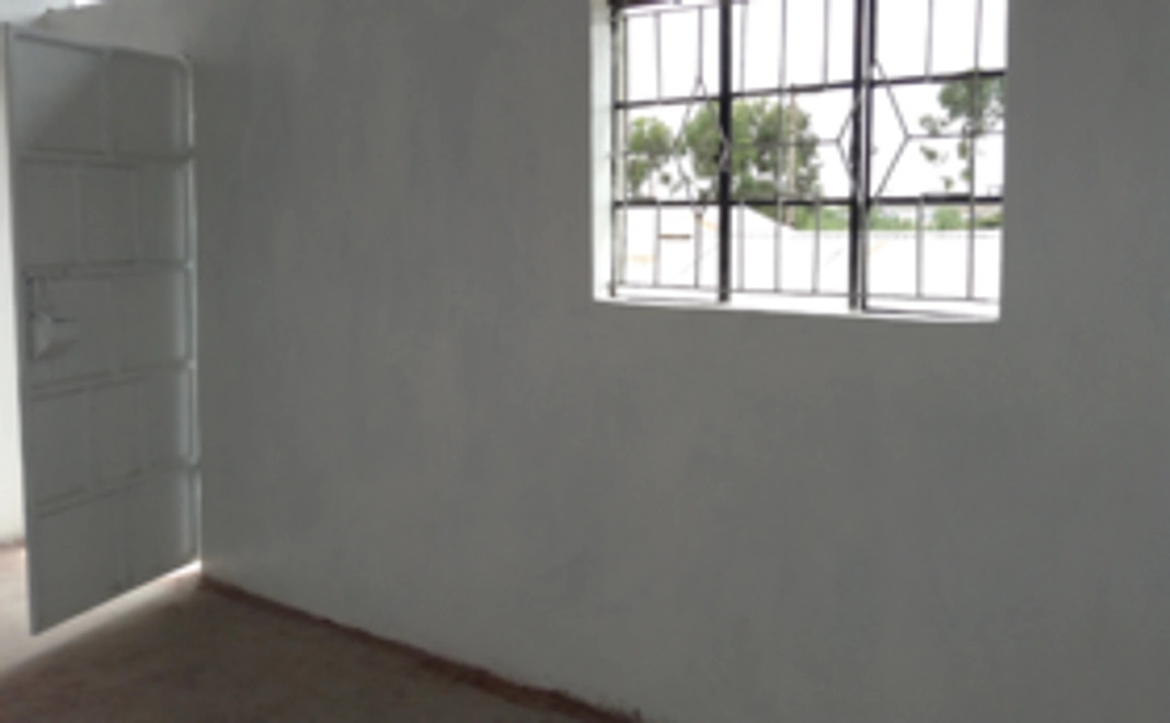 トイレの壁にお名前を入れます！