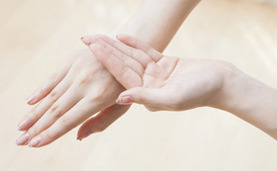 ワンランク上のお手元を目指す方に☆最大66％OFFでジェルネイルを3回体験！プレゼント付！